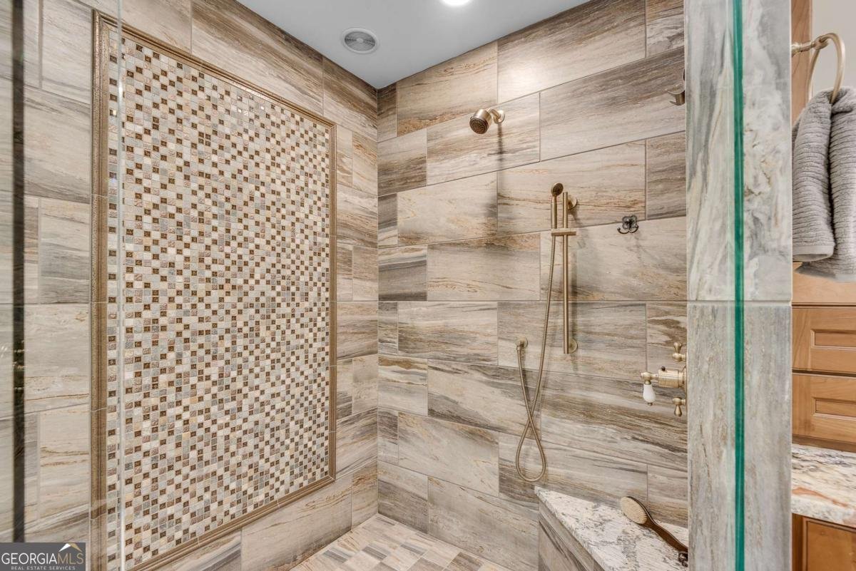 1233 Poplar Grove Drive Atlanta - 22