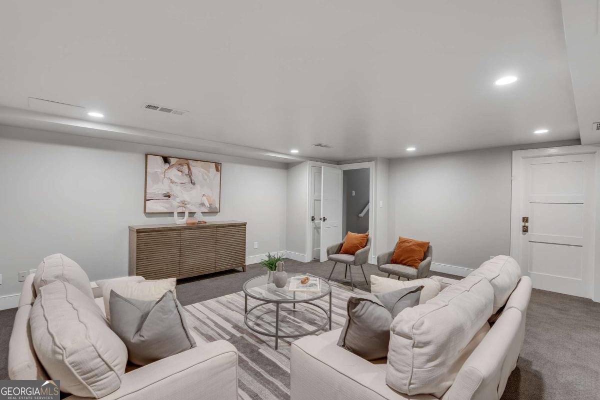 1233 Poplar Grove Drive Atlanta - 30
