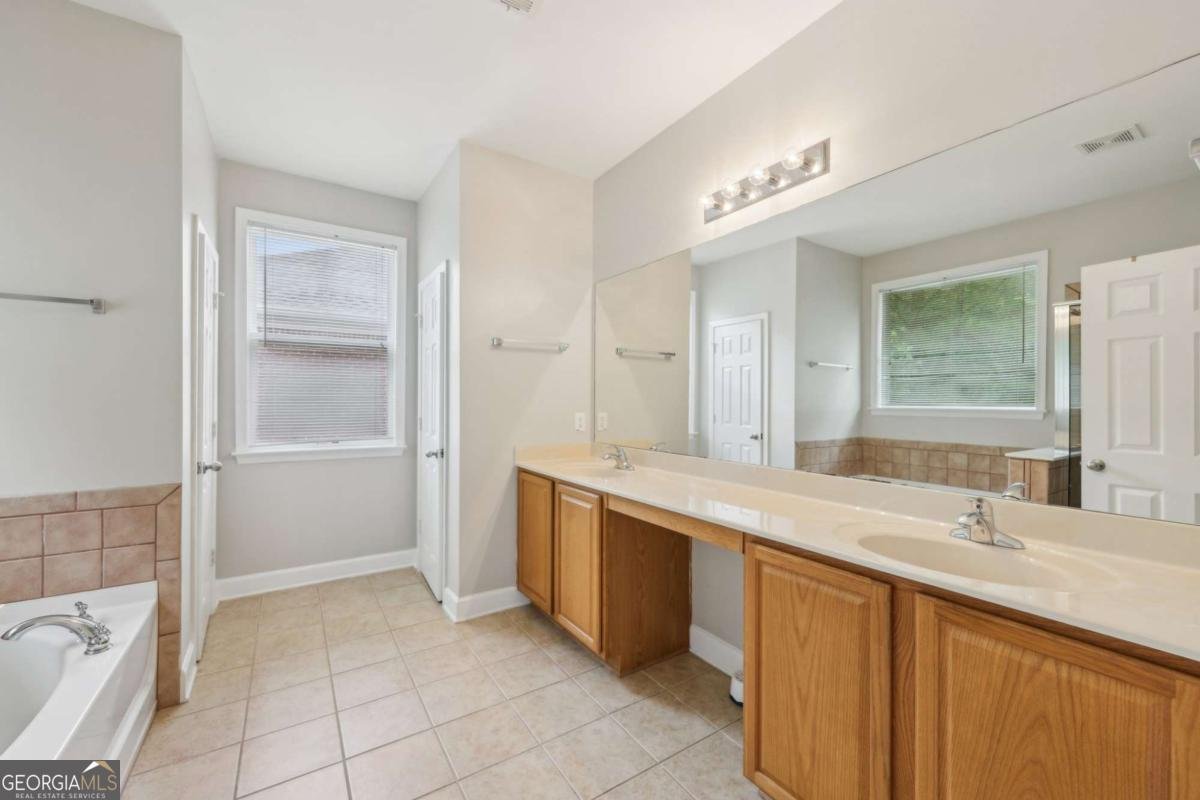 5937 Sharp Drive Mableton - 25