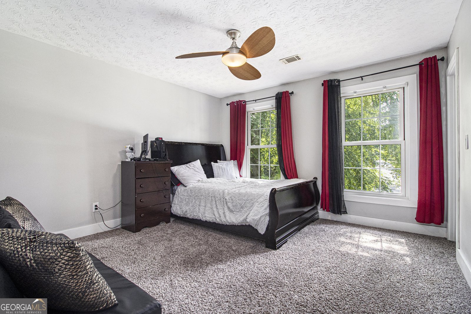 345 Kerrith Drive Stockbridge - 24