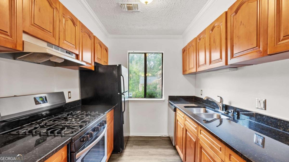 49 Country Court Alpharetta - 10