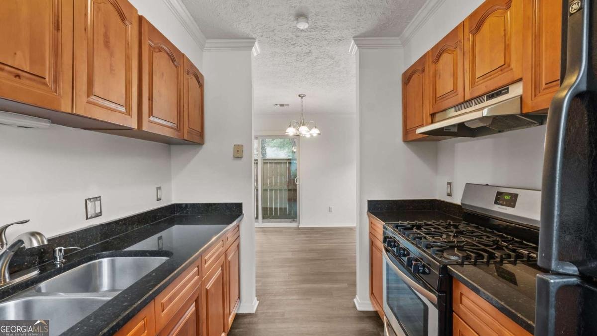 49 Country Court Alpharetta - 11