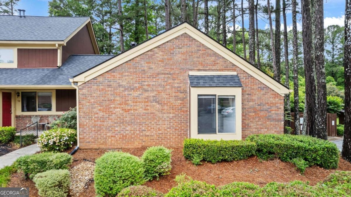 49 Country Court Alpharetta - 4