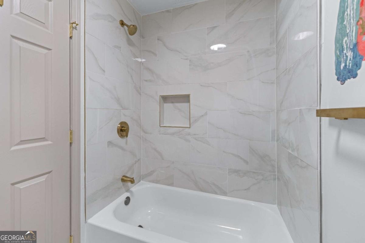 1819 Waldrep Circle Marietta - 10