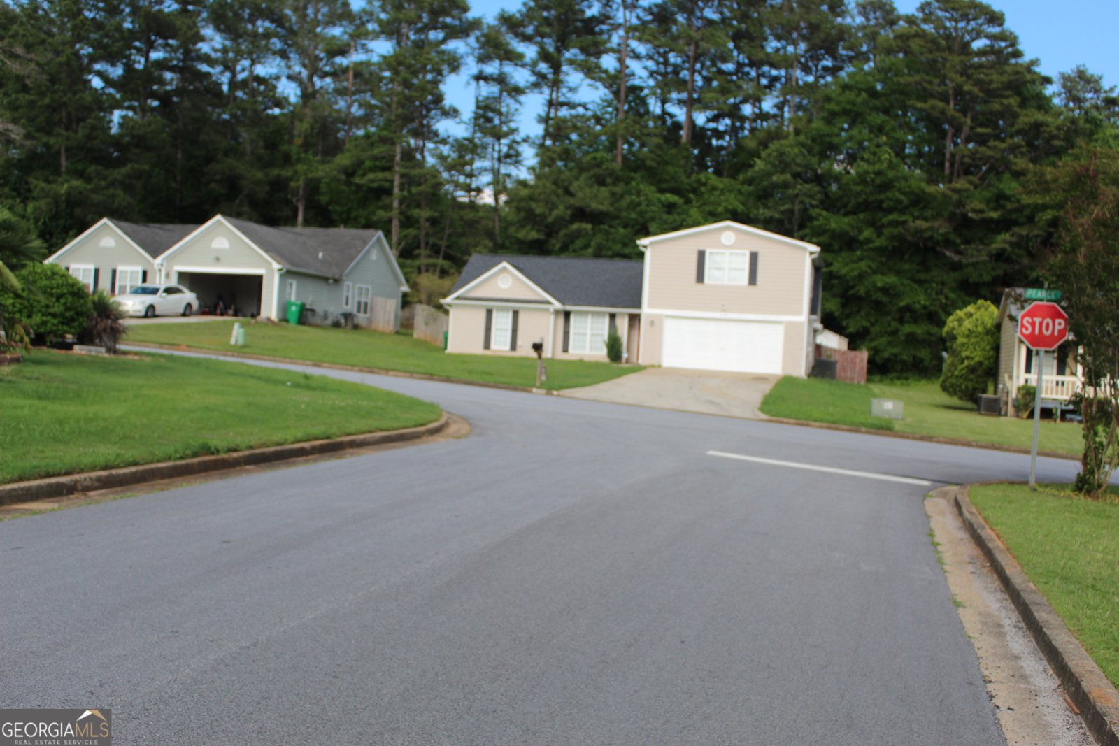 5574 McCrossin Circle Lithonia - 33