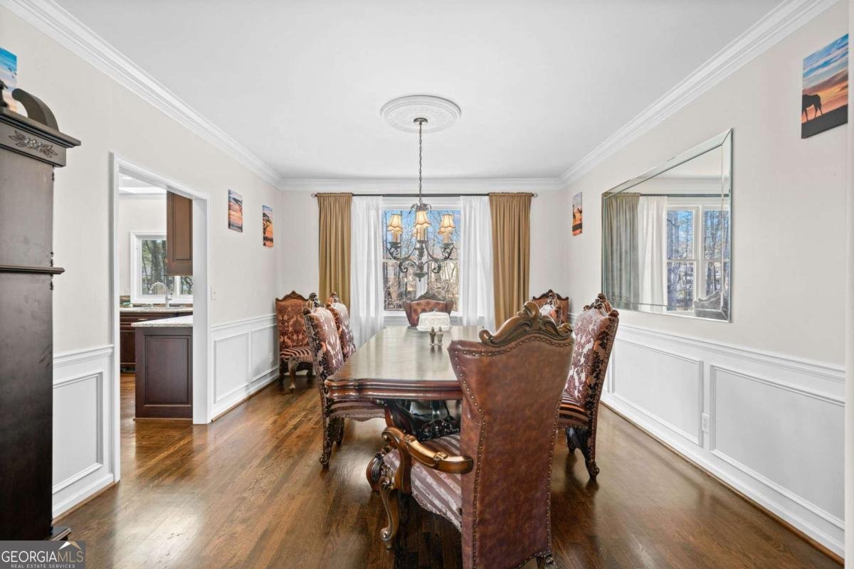 735 Amberton Close Suwanee - 11