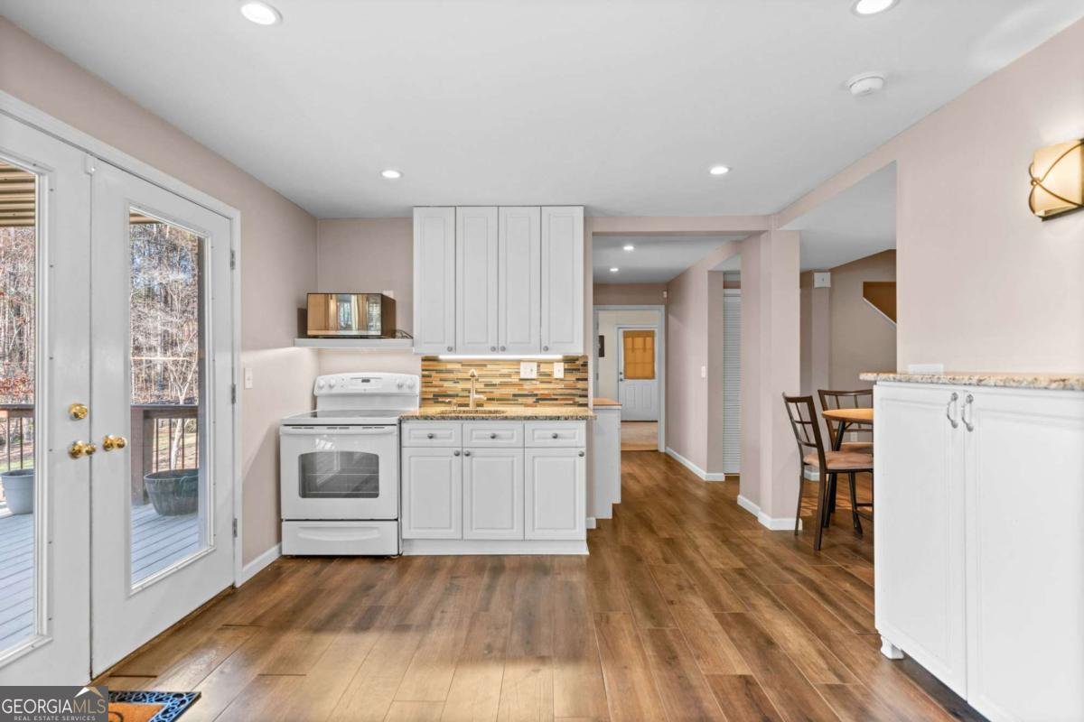 735 Amberton Close Suwanee - 35