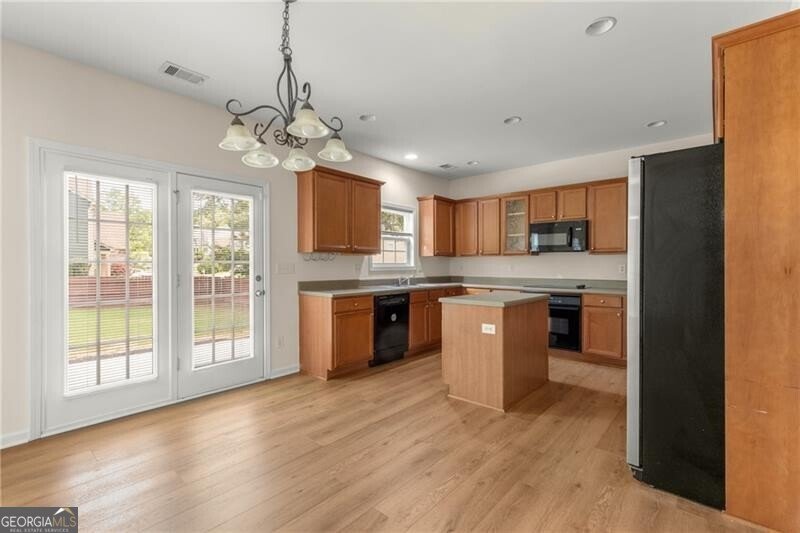 795 Creek Glen Road Mableton - 17
