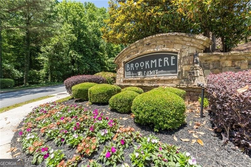 795 Creek Glen Road Mableton - 2