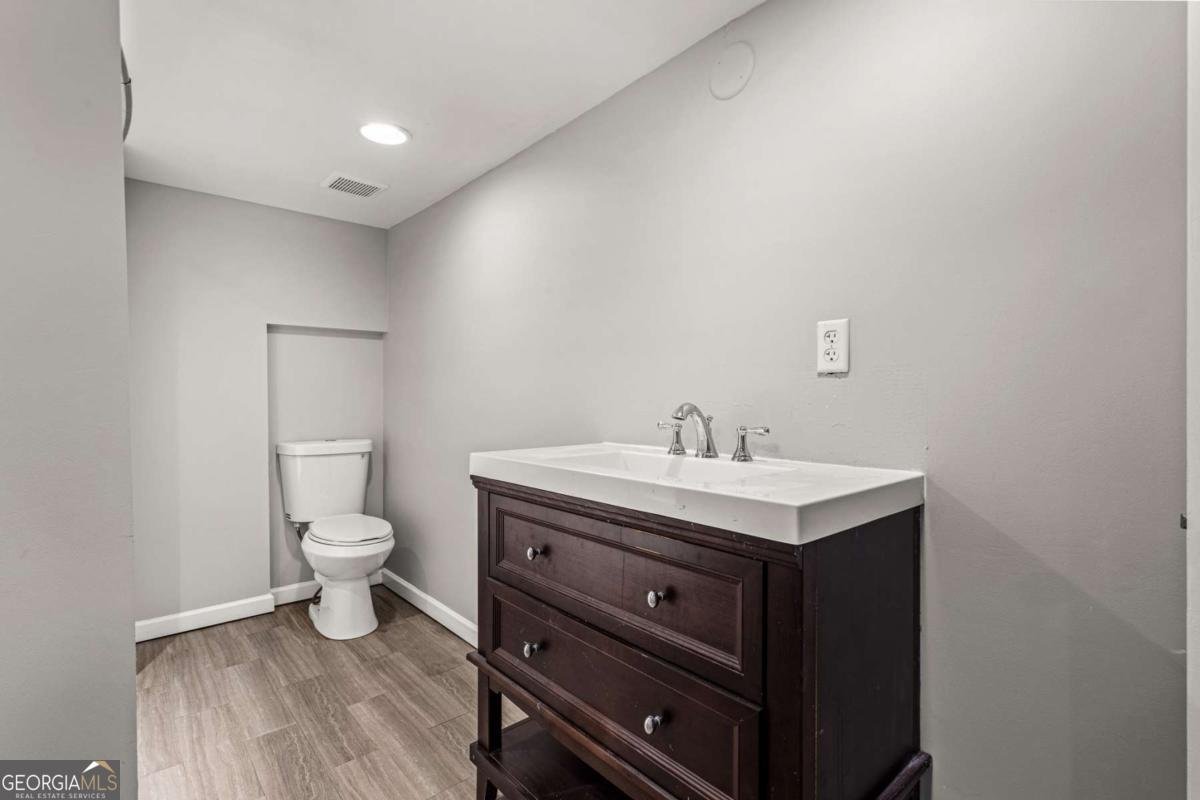 2519 Lauderdale Drive Atlanta - 10