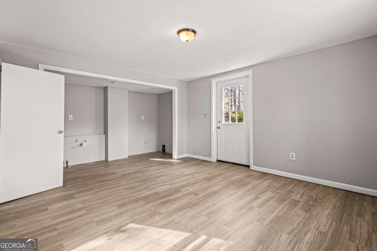 2519 Lauderdale Drive Atlanta - 17