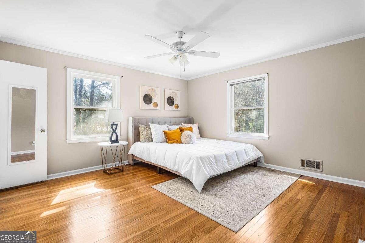 2519 Lauderdale Drive Atlanta - 19