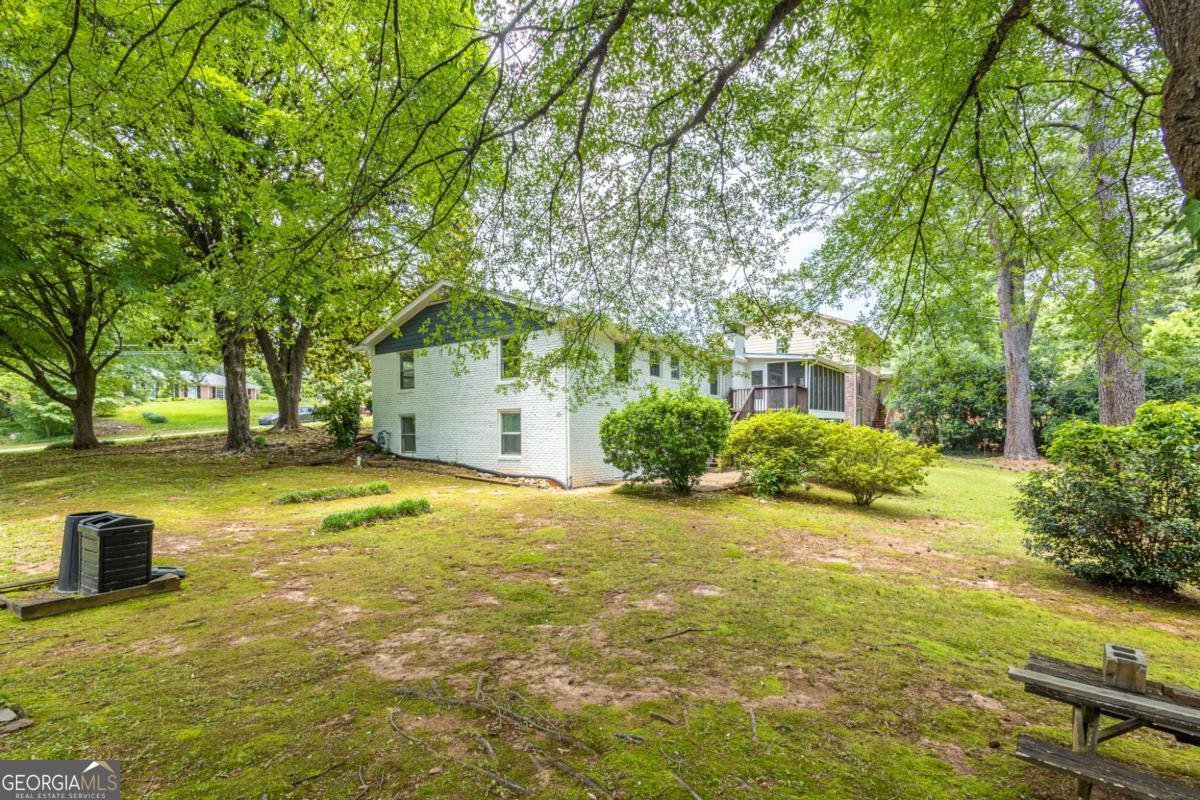 2519 Lauderdale Drive Atlanta - 22
