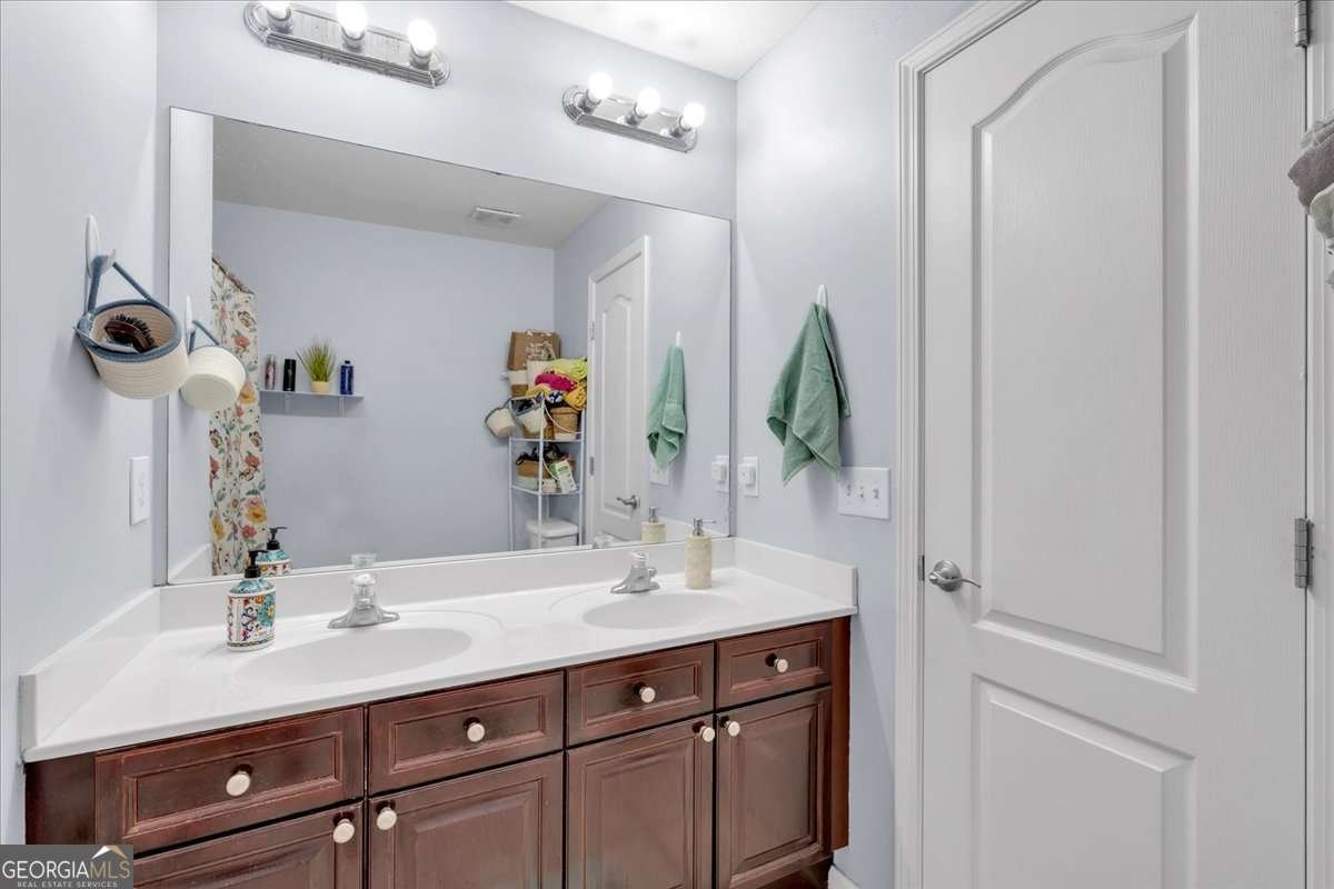 2205 Hoskin Court Kennesaw - 27