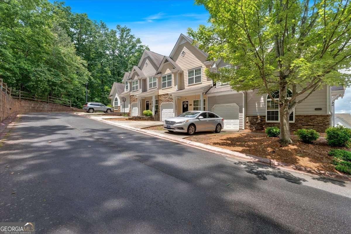 2205 Hoskin Court Kennesaw - 5