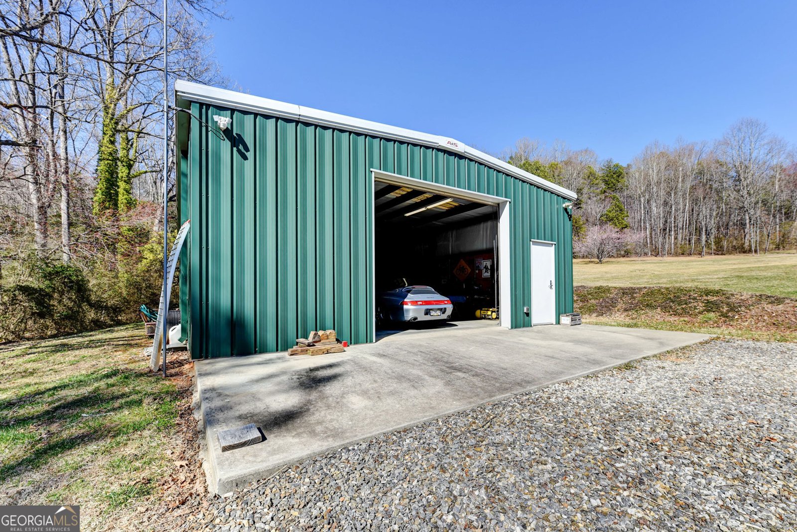 1420 Bridge Creek Road Tiger - 24
