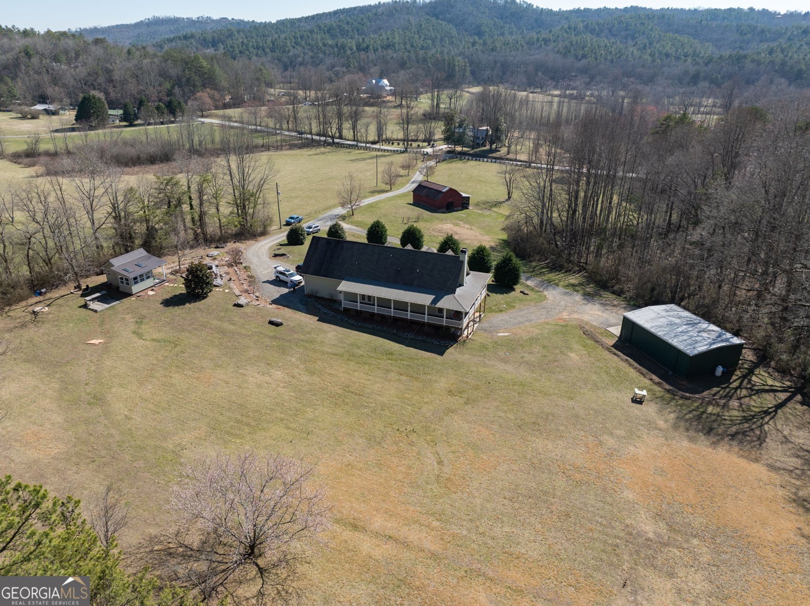 1420 Bridge Creek Road Tiger - 35