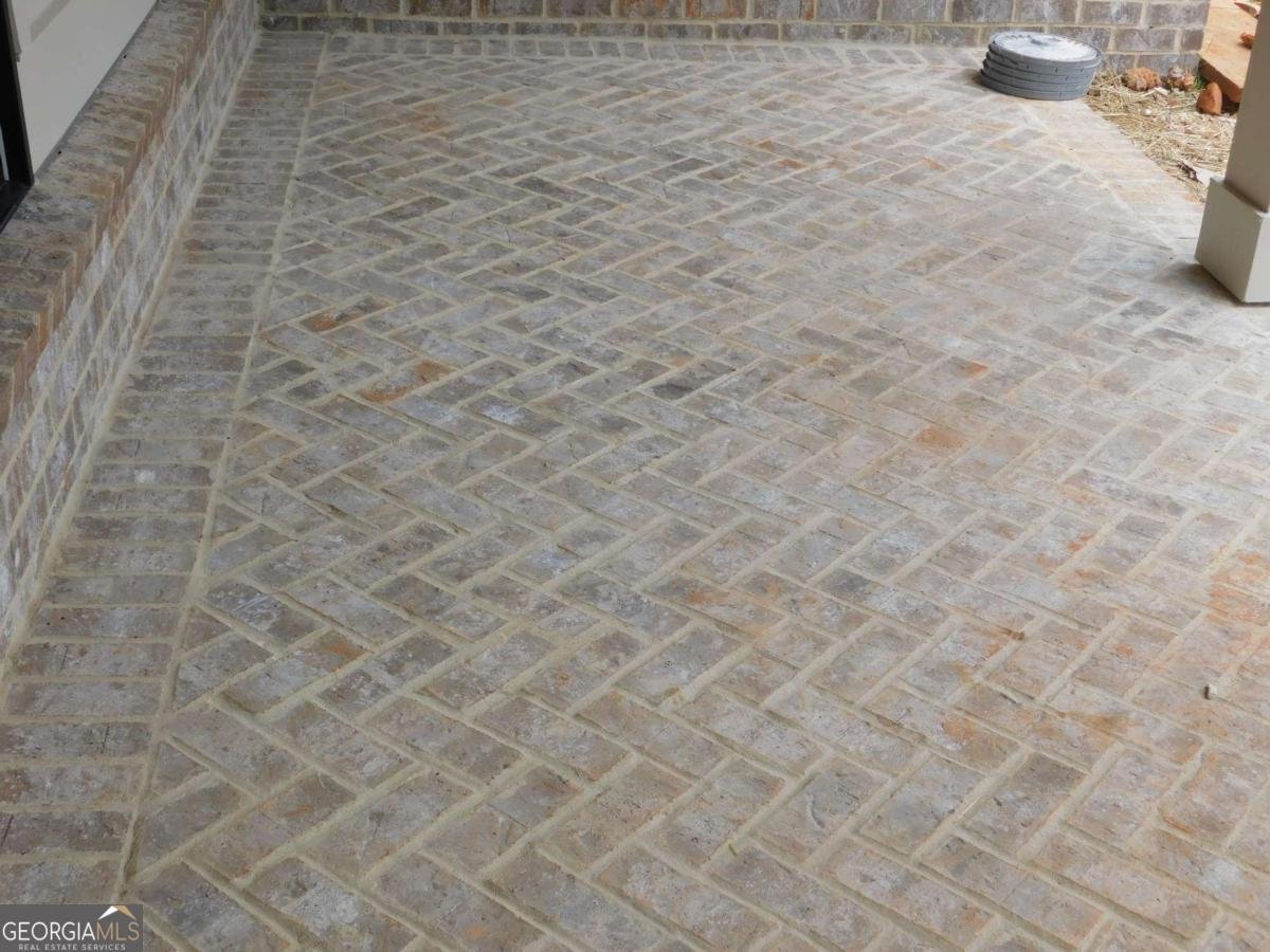 1254 Mulberry Commerce - 10