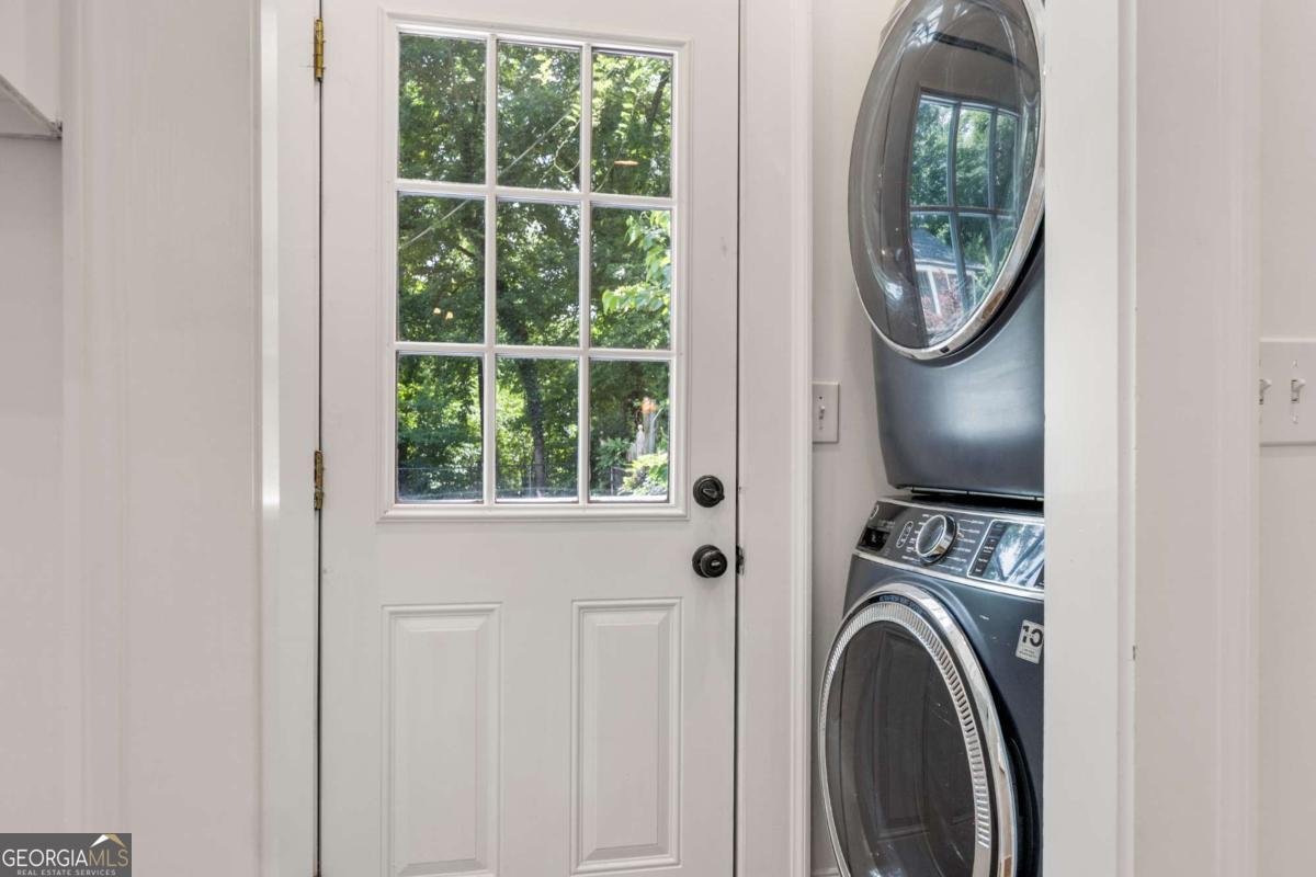 1195 Cameron Court Atlanta - 31