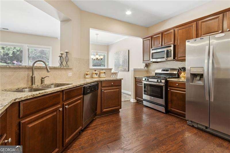 6160 Shiloh Woods Drive Cumming - 18