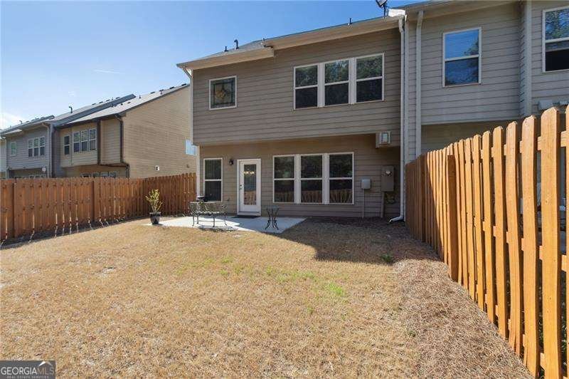 6160 Shiloh Woods Drive Cumming - 45