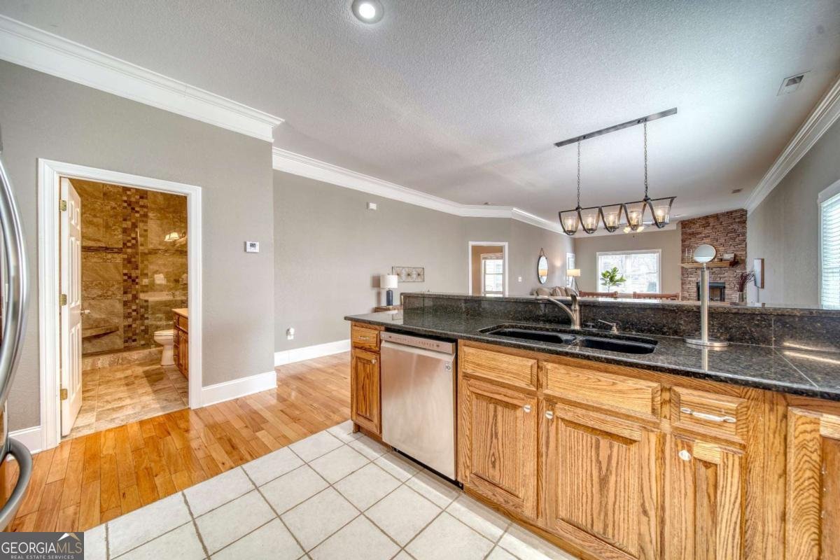 1649D Lakeview Drive Young Harris - 16