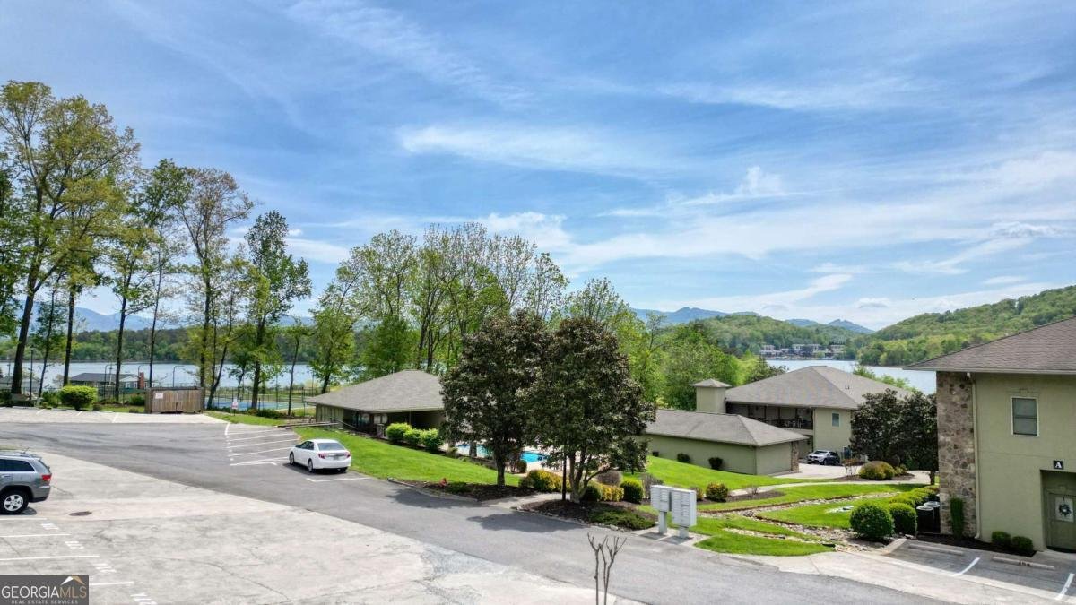 1649D Lakeview Drive Young Harris - 36