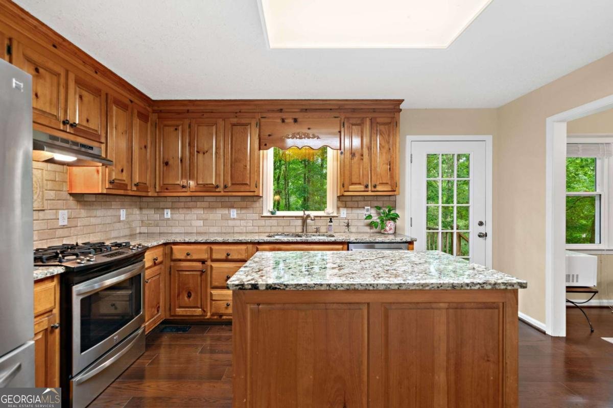 3012 Cypress Cove Ball Ground - 8