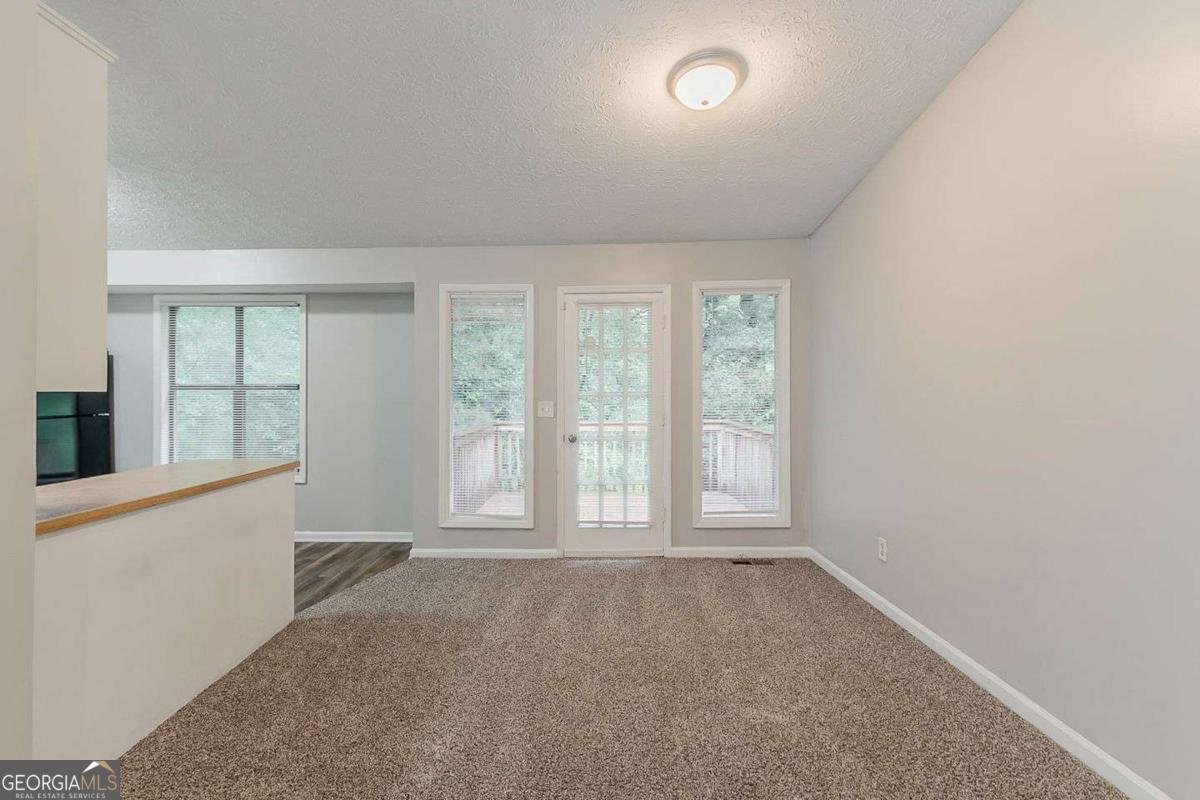 2218 Lowtrail Court Lithonia - 12
