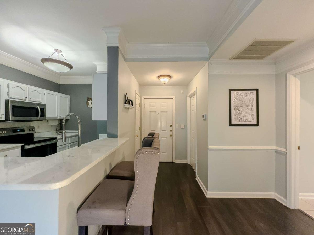 2700 Pine Tree Road Atlanta - 1