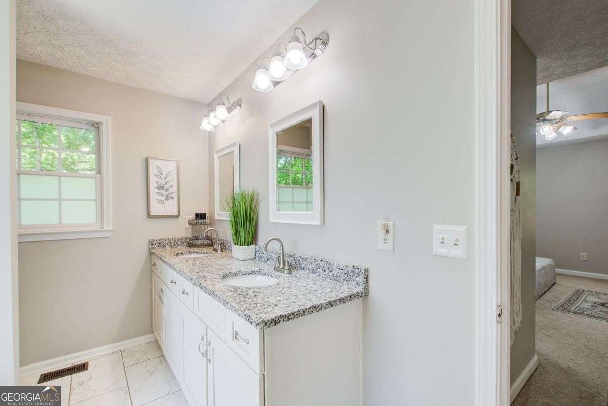 407 YELLOWSTONE Drive Powder Springs - 18