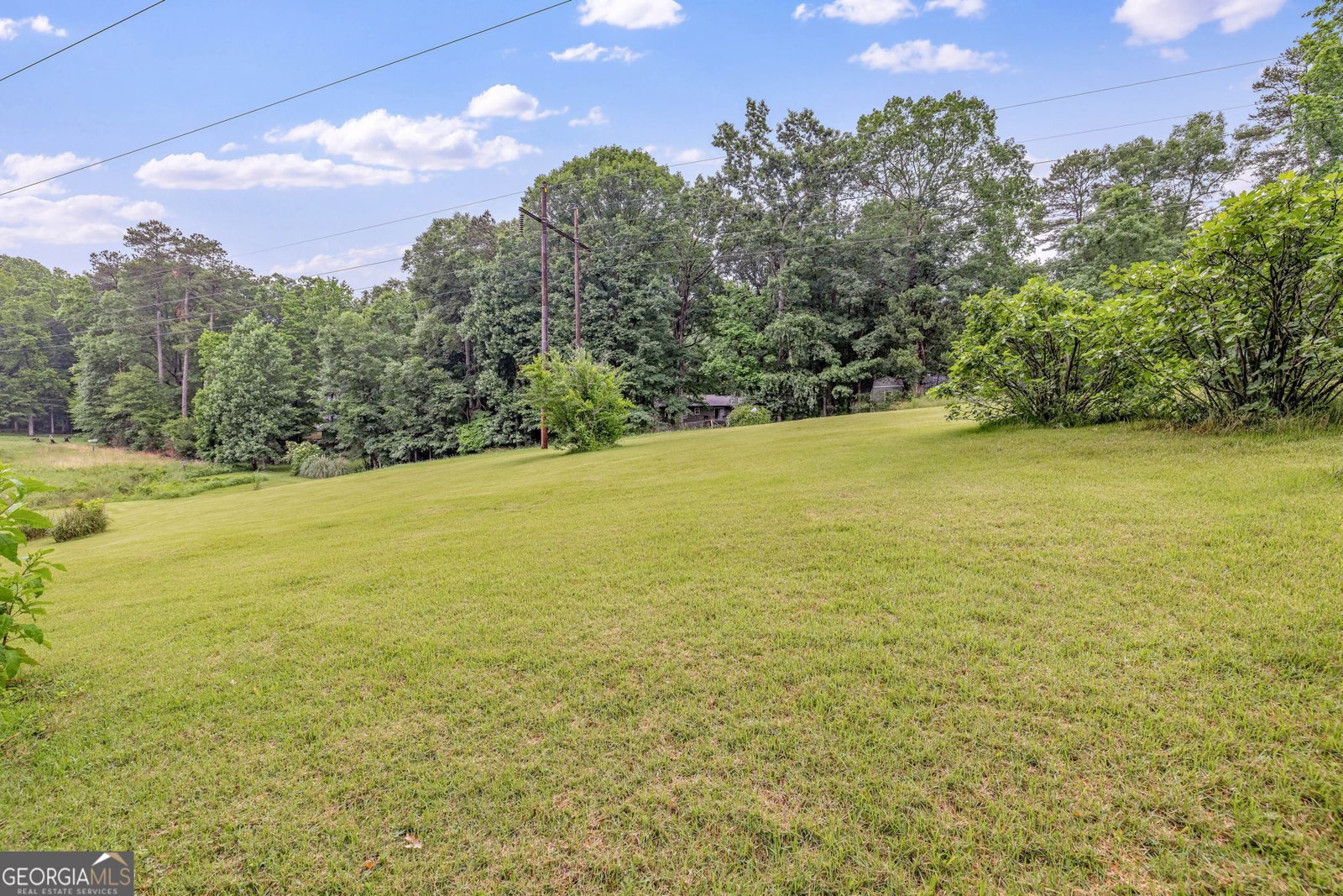 1526 Oakleaf Drive Auburn - 33