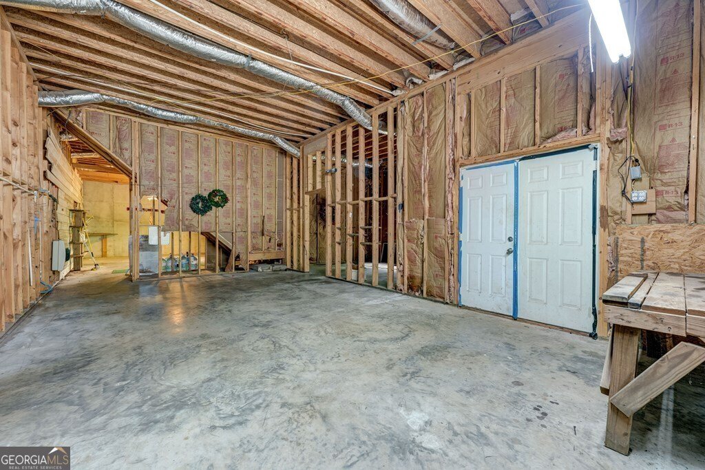 9327 Highway 52 Chatsworth - 36