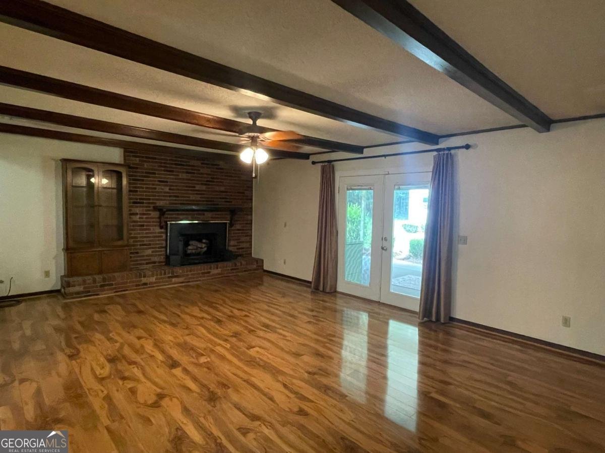 404 Baker Street Glennville - 4