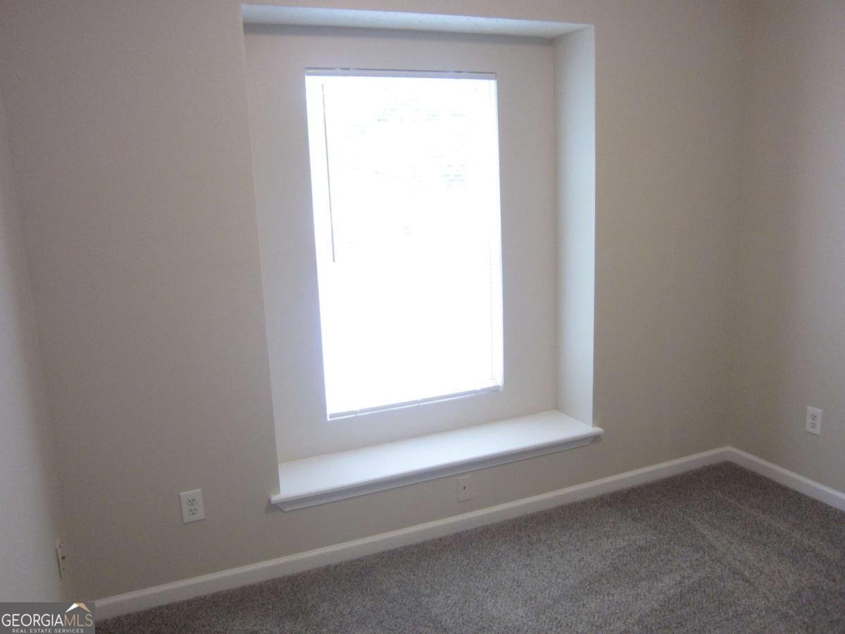 215 Silver Spring Street Dallas - 15