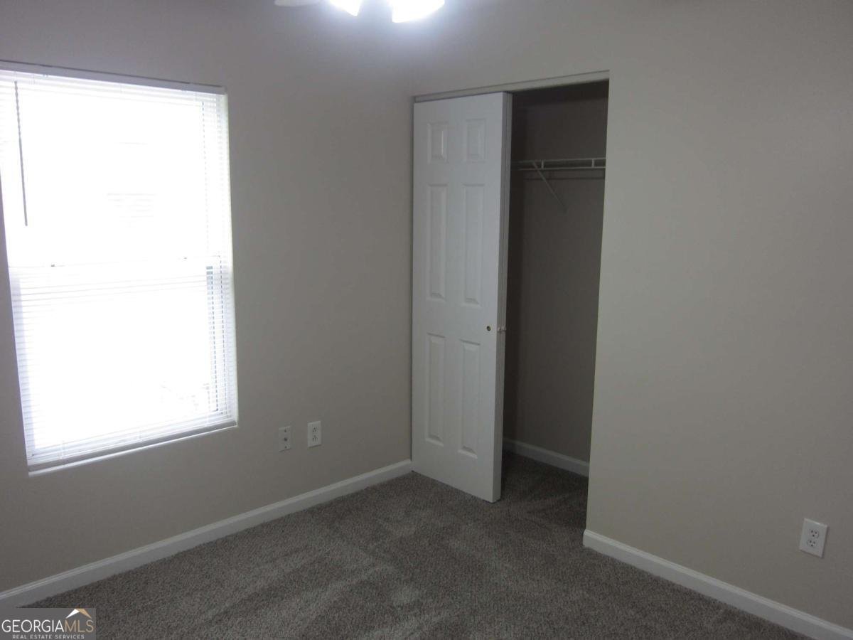 215 Silver Spring Street Dallas - 17