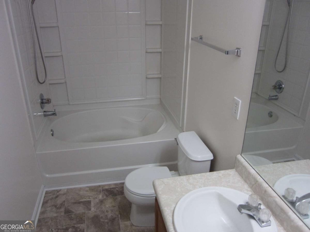 215 Silver Spring Street Dallas - 22