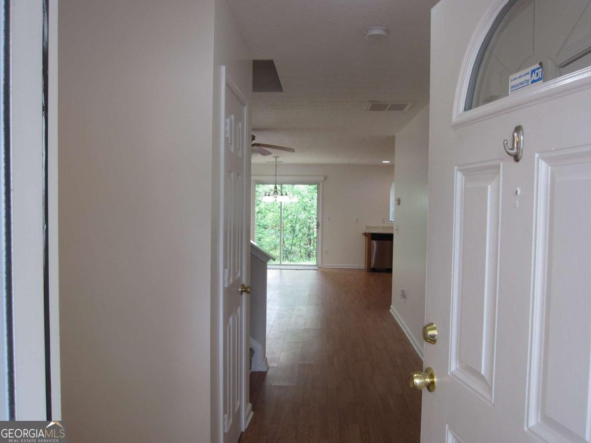 215 Silver Spring Street Dallas - 6