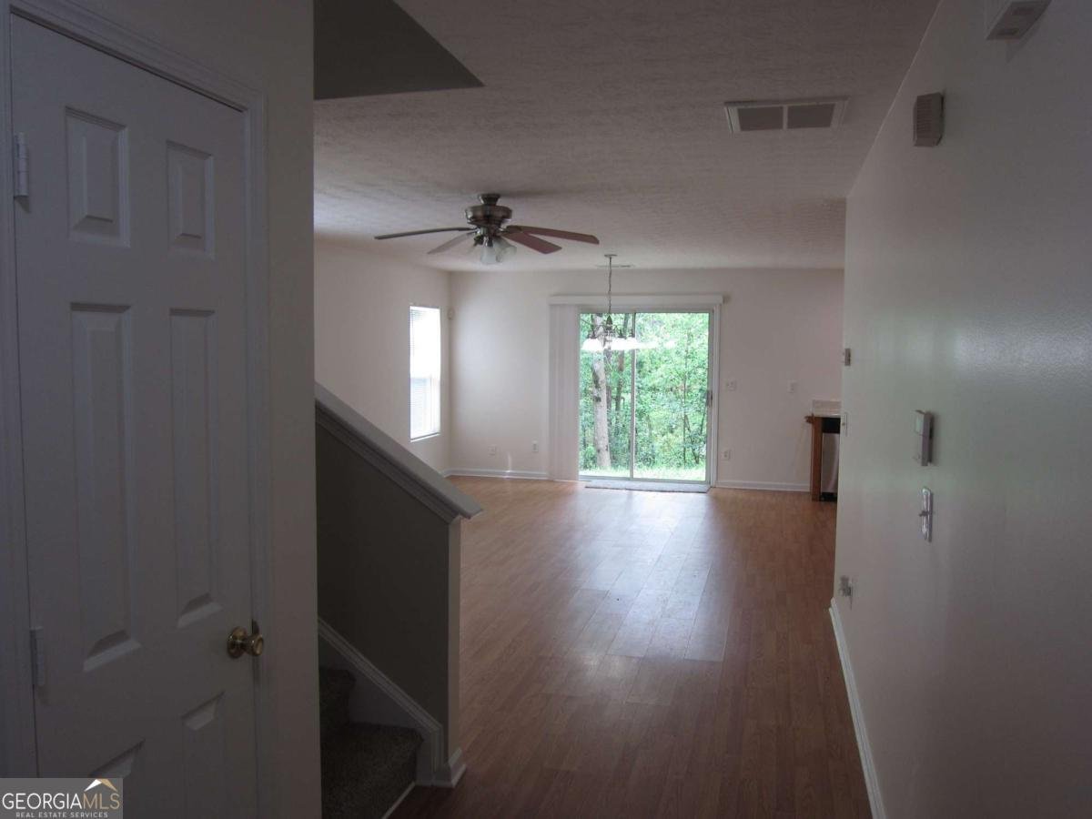 215 Silver Spring Street Dallas - 8