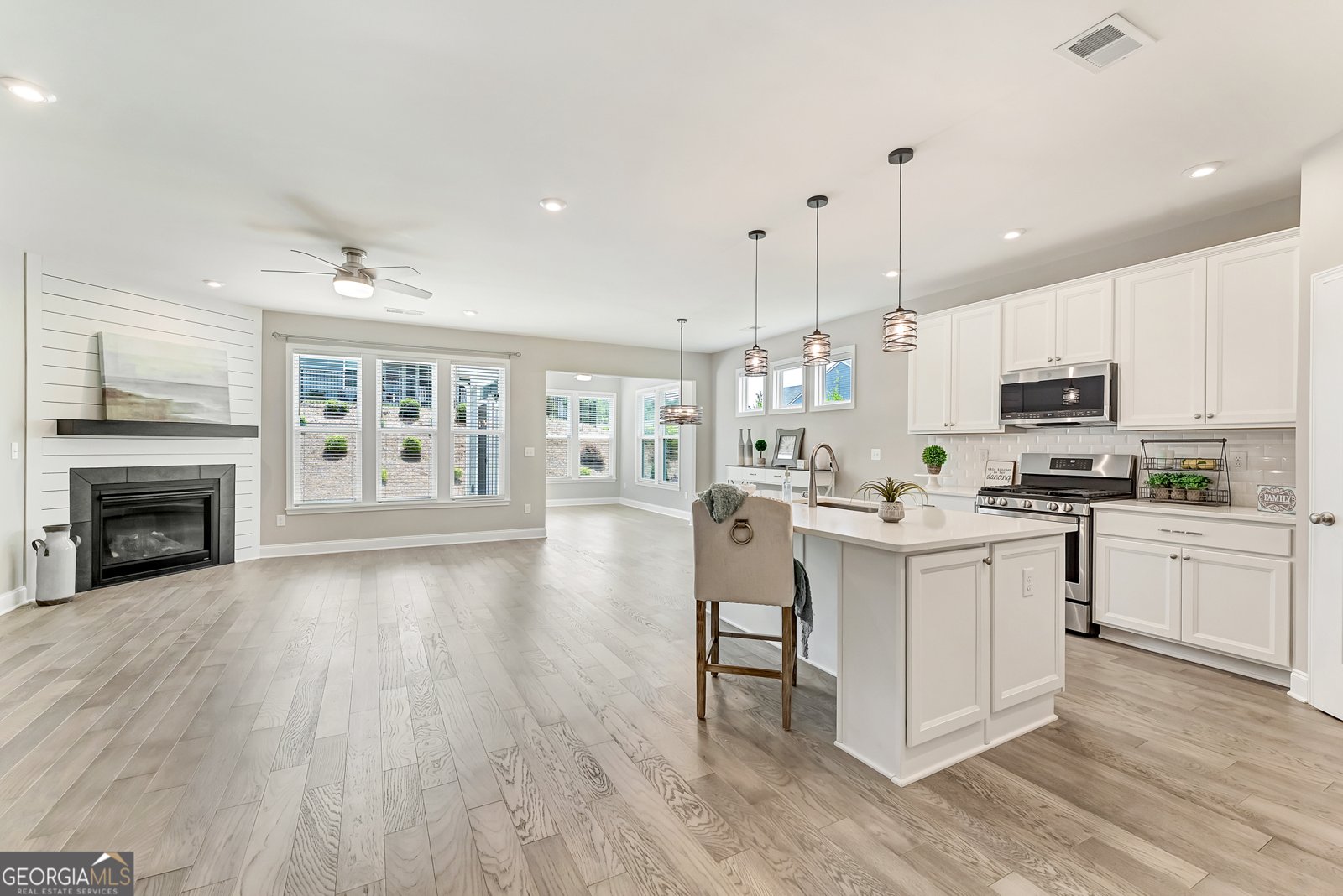 242 Aspen Way Dallas - 4