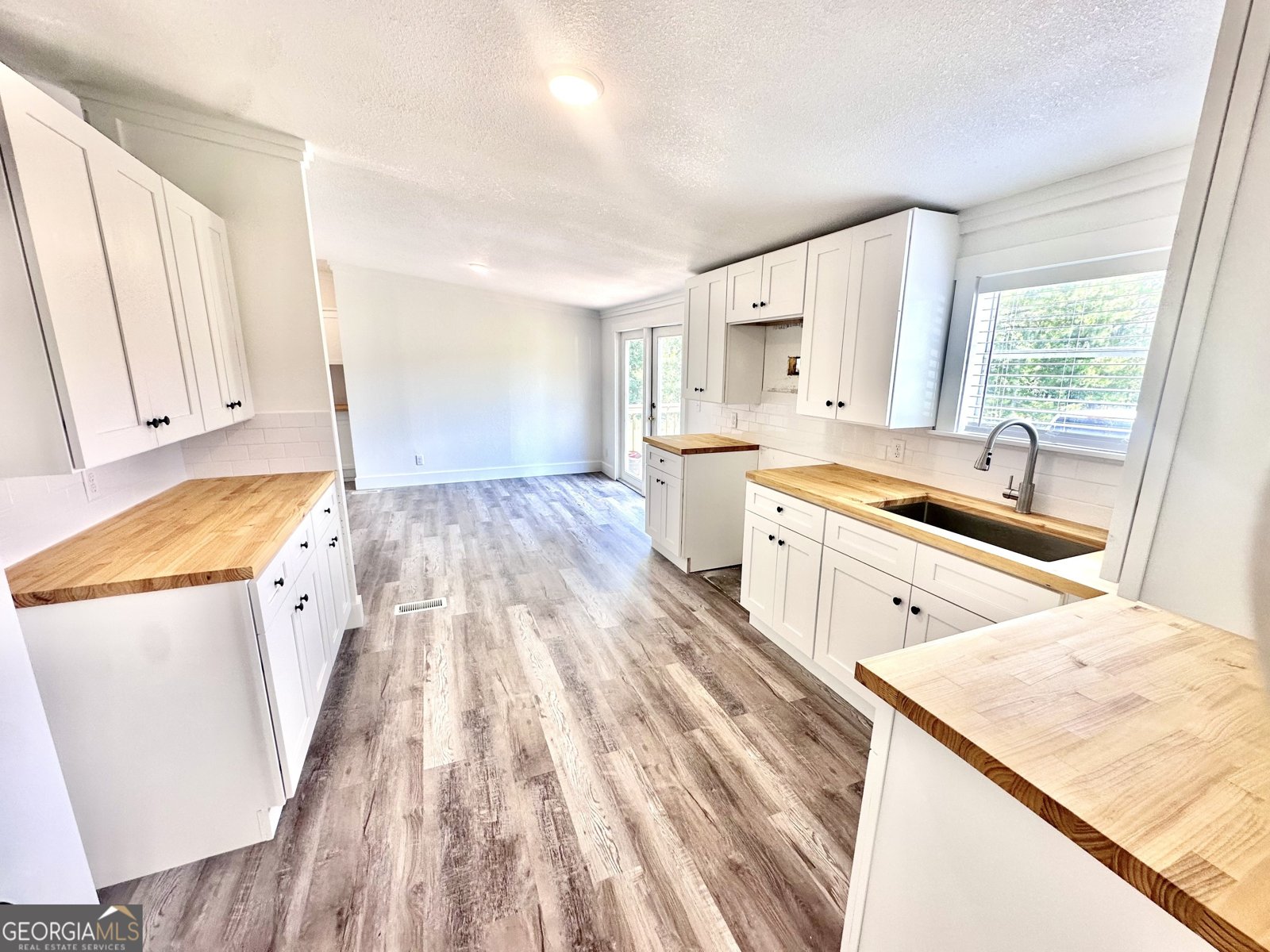 802 Alberta & Willie Robinson Claxton - 14