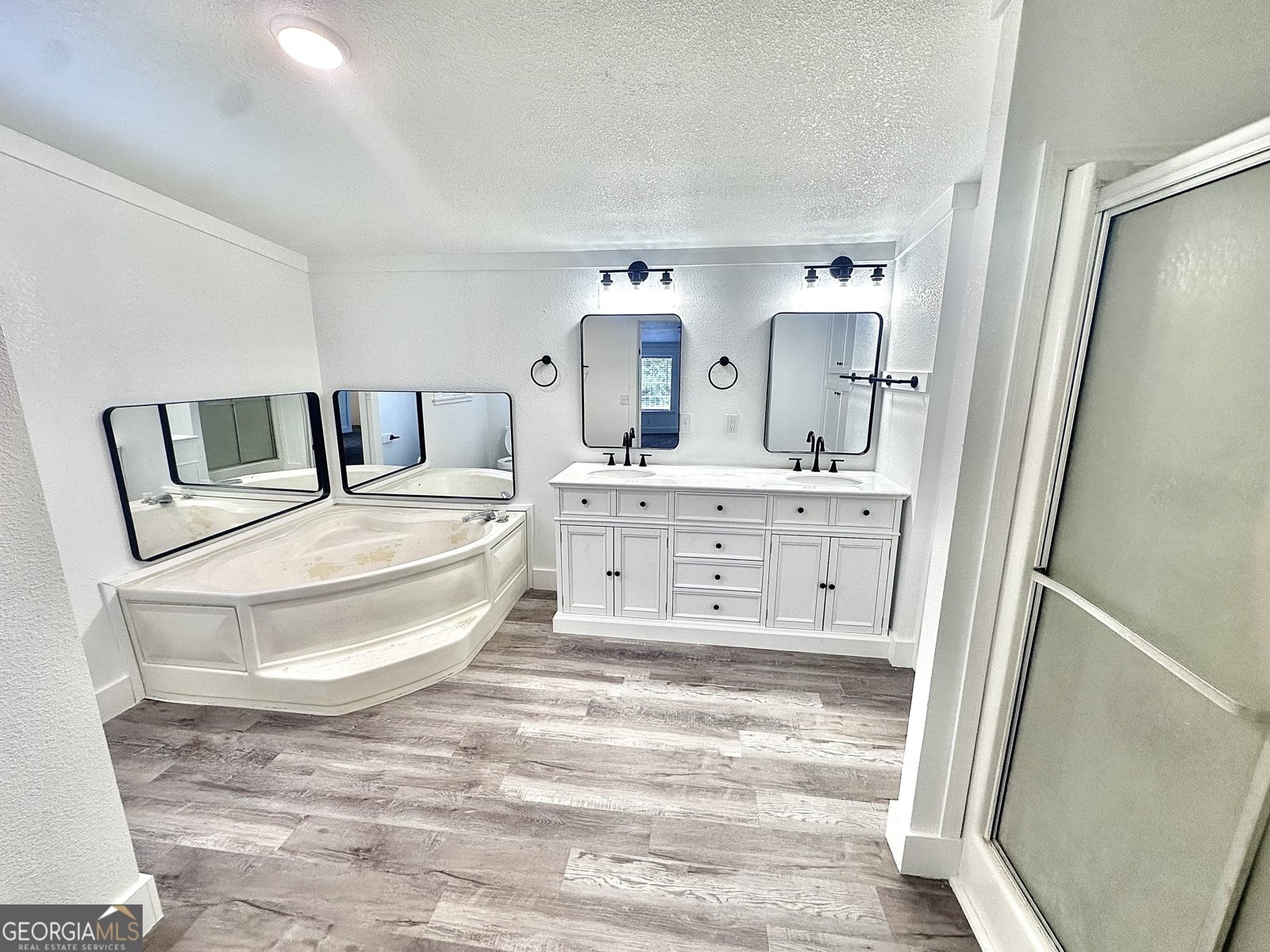 802 Alberta & Willie Robinson Claxton - 27