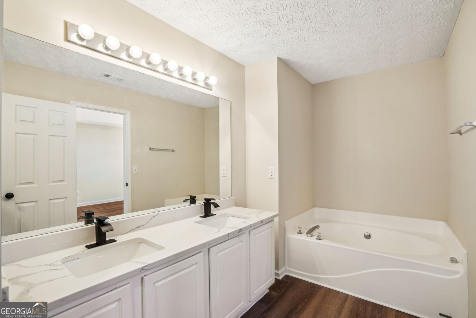 4593 Parkway Circle Atlanta - 13