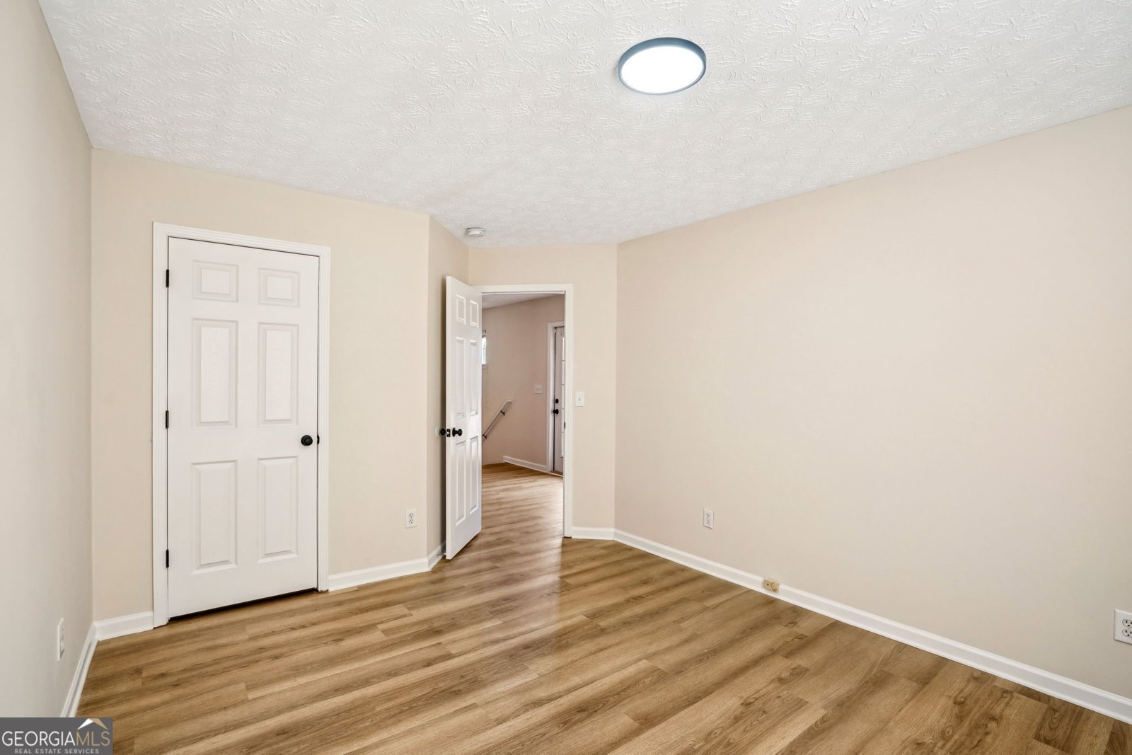 4593 Parkway Circle Atlanta - 19