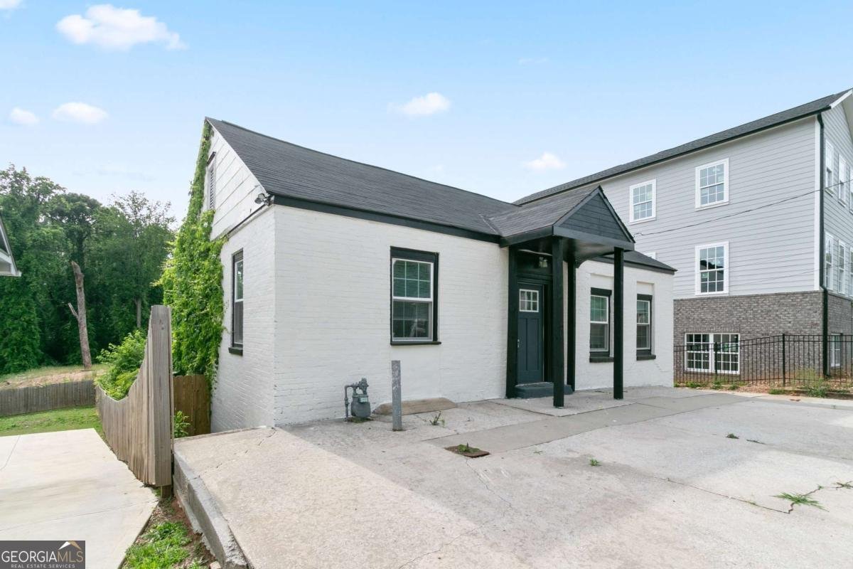 3175 Dogwood Drive Atlanta - 3