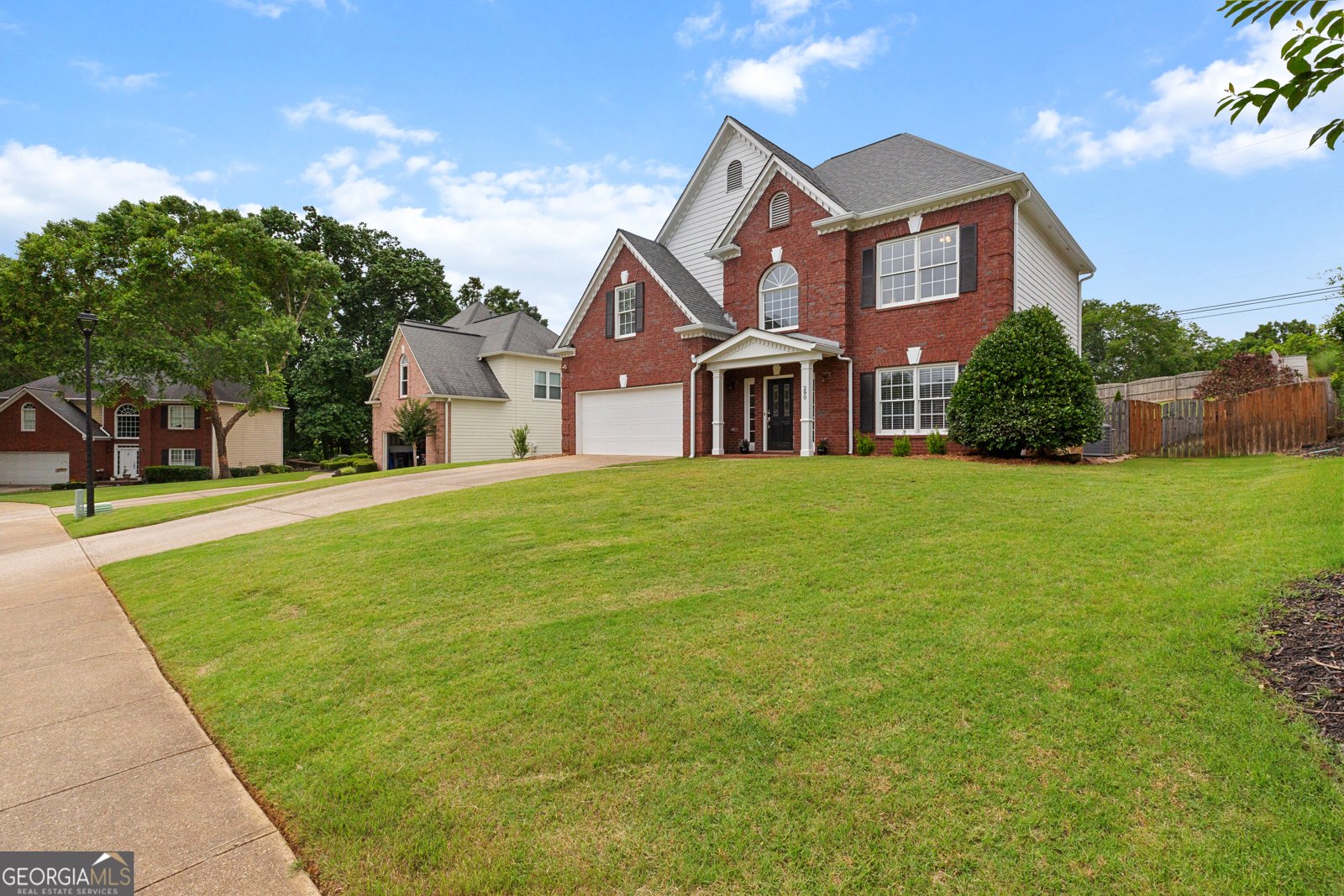 290 Bluff Oak Drive Roswell - 2