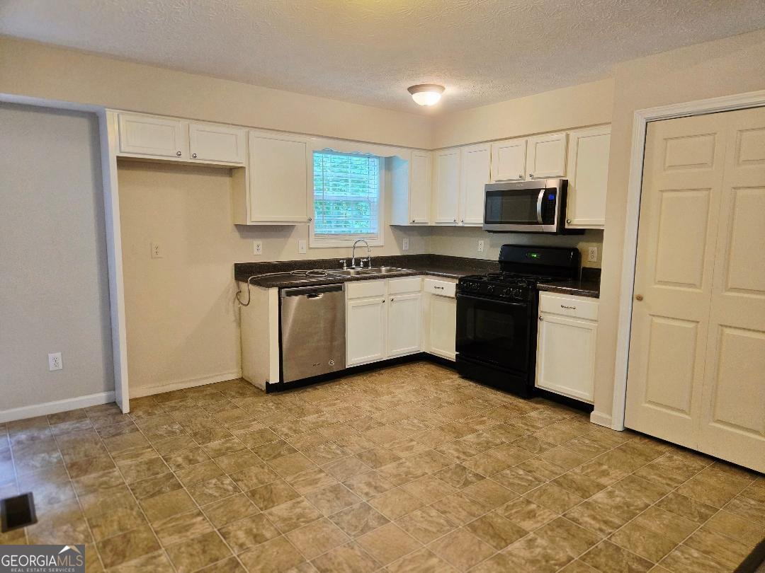 204 Twin Pines Court Dallas - 5