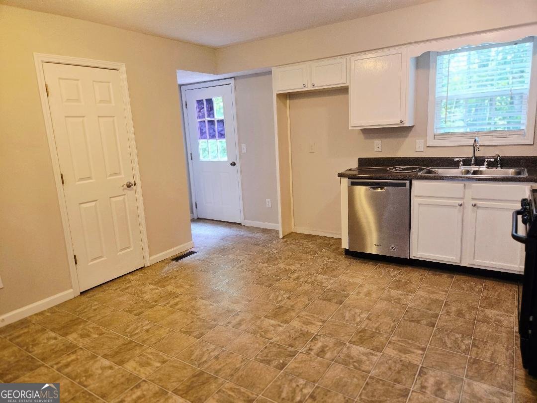 204 Twin Pines Court Dallas - 7