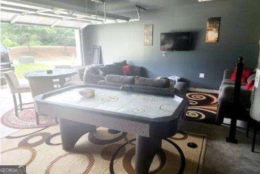 5626 LAUREL RIDGE Drive Atlanta - 20