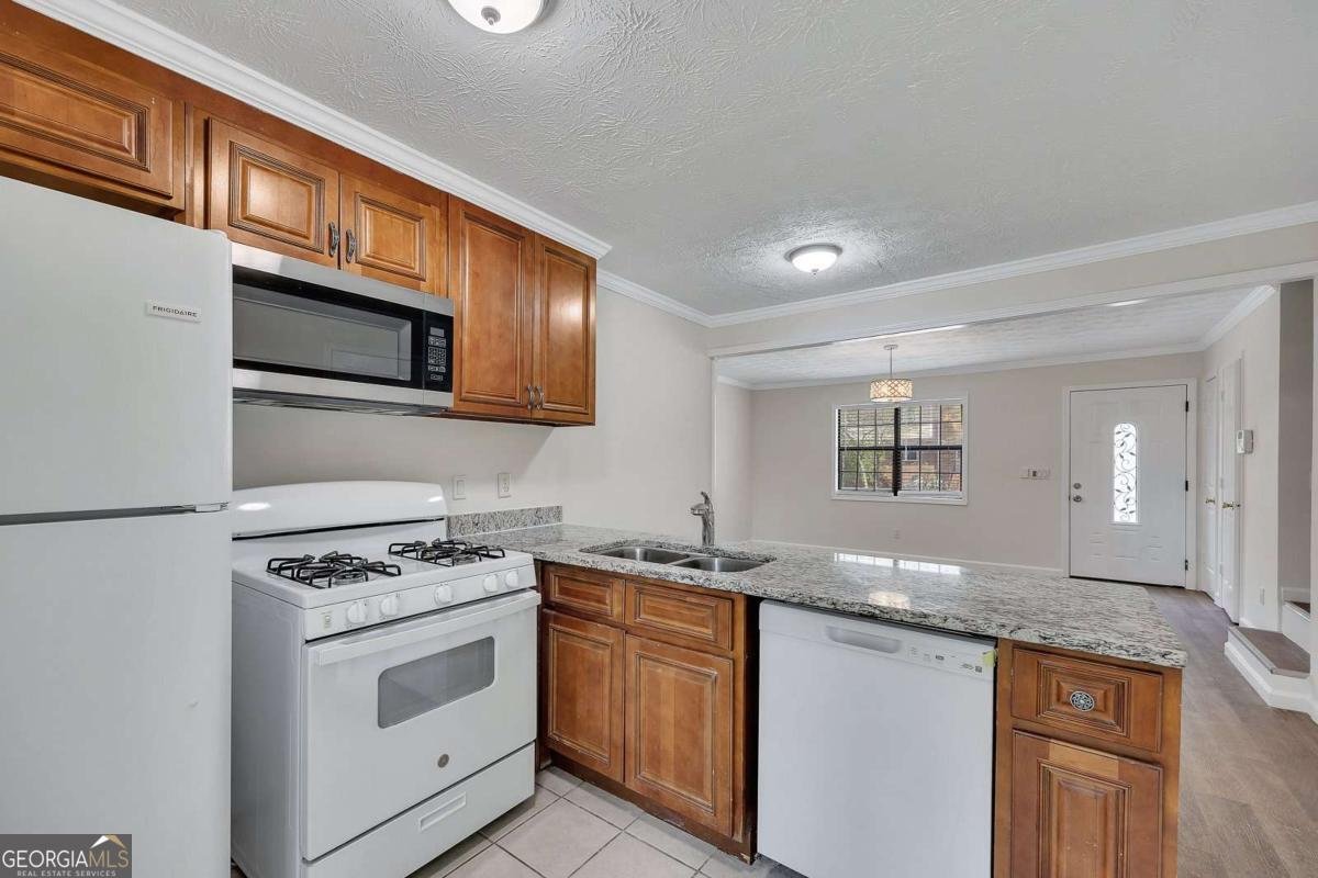 6991 Flagstone Drive Austell - 11